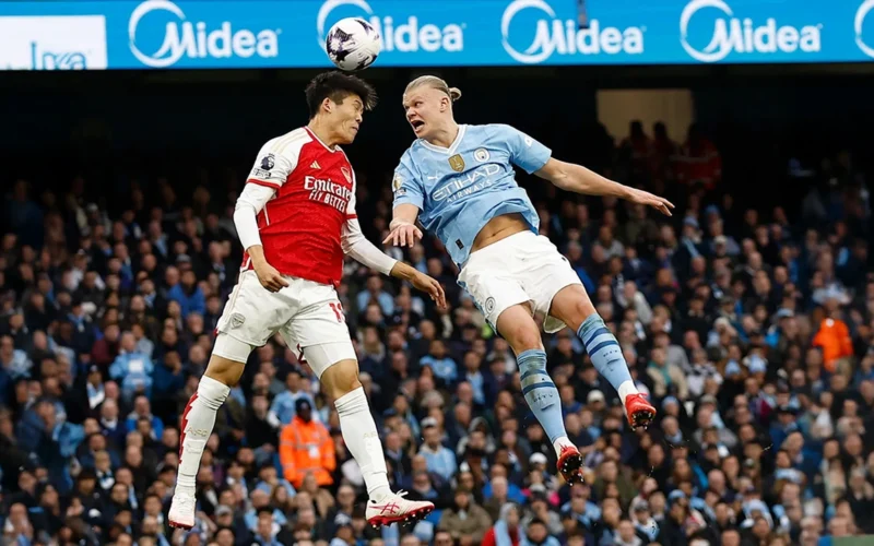 قمة الجولة.. هل يحافظ أرسنال على صدارة البريميرليج 2025؟